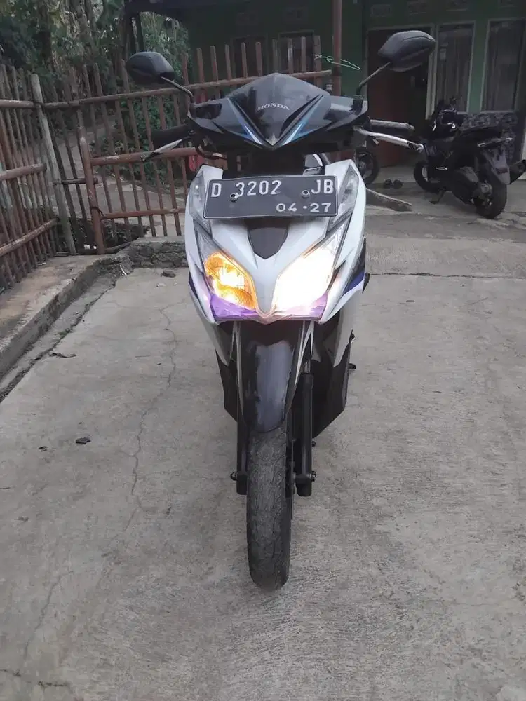 VARIO KZR THN 2012