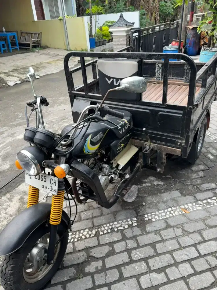 Viar roda 3 type VR150 thn 2008 plat AB kota