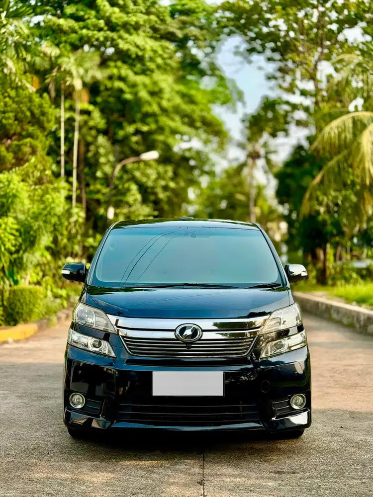 Toyota Vellfire V Premium Sound 2012