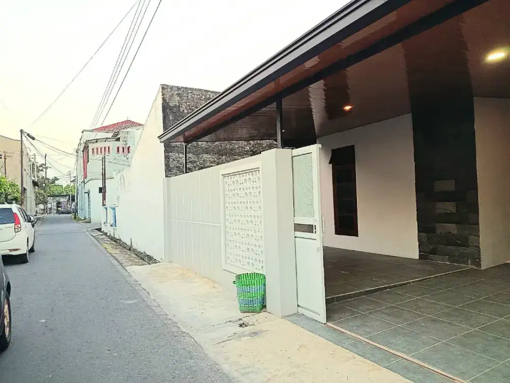 Rumah 167m Sumber manahan Solo