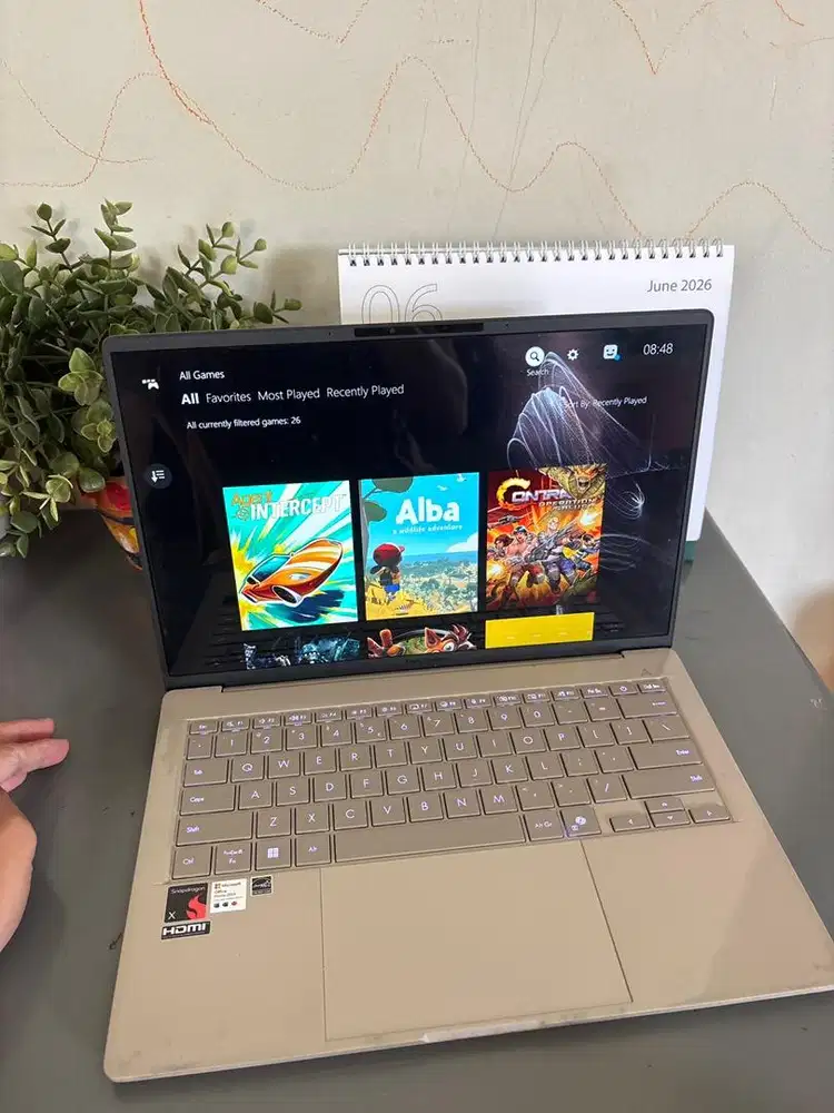 Asus zenbook A14