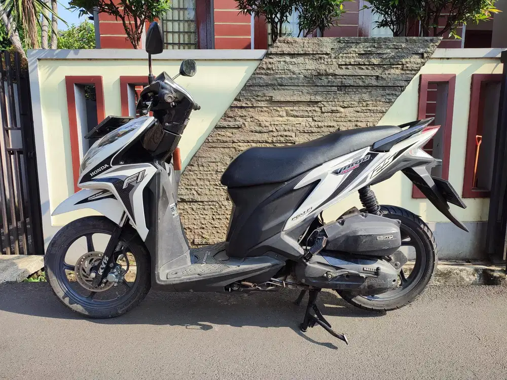 VARIO 125 KZR TAHUN 2014 PLAT DKI SELATAN