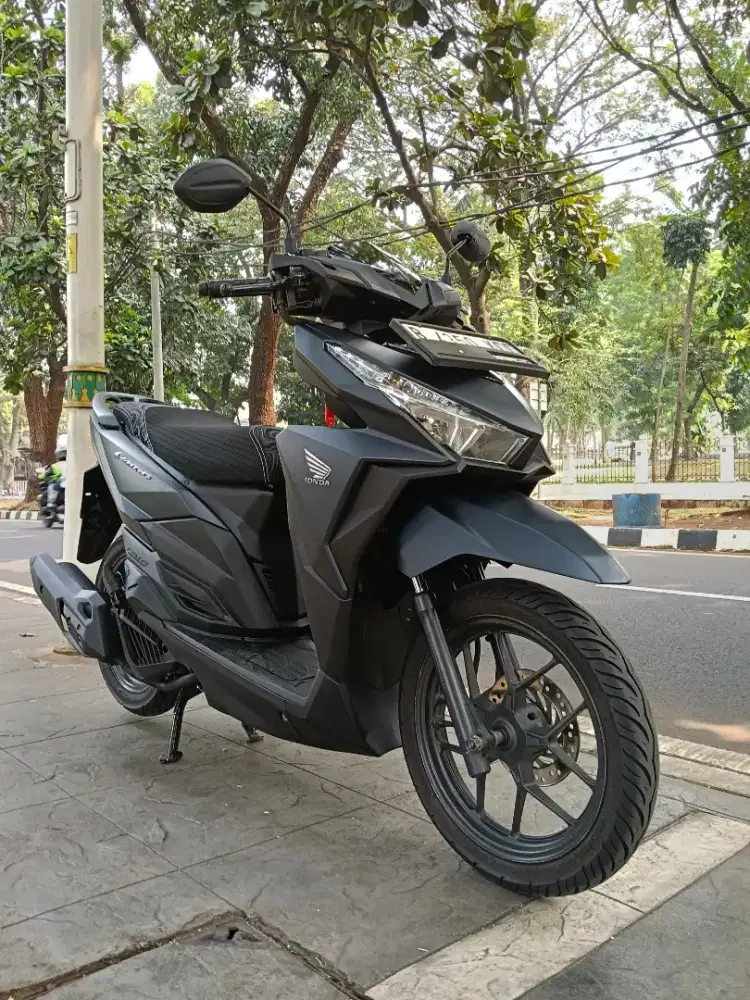 DIJUAL CASH HONDA VARIO 150 LED OLD THN 2016 PJK IDUP SIAP PAKAI