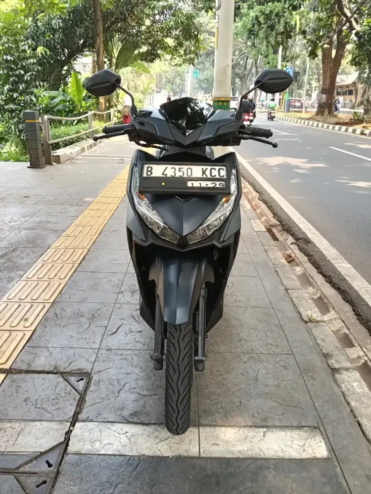 DIJUAL CASH HONDA VARIO 150 LED OLD THN 2016 PJK IDUP SIAP PAKAI
