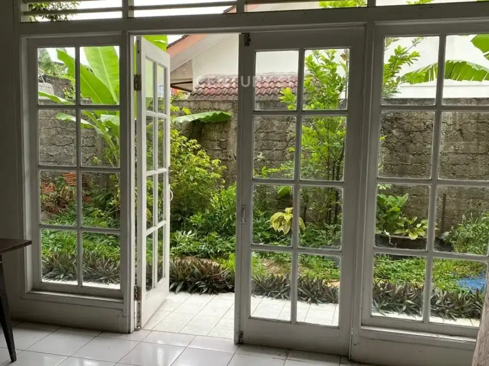 Rumah Rapih Terawat Di Bintara Jaya Bekasi