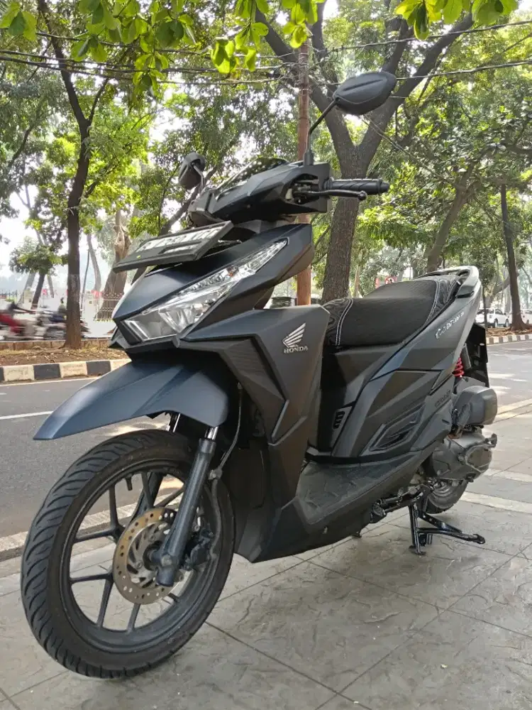 DIJUAL CASH HONDA VARIO 150 LED OLD THN 2016 PJK IDUP SIAP PAKAI