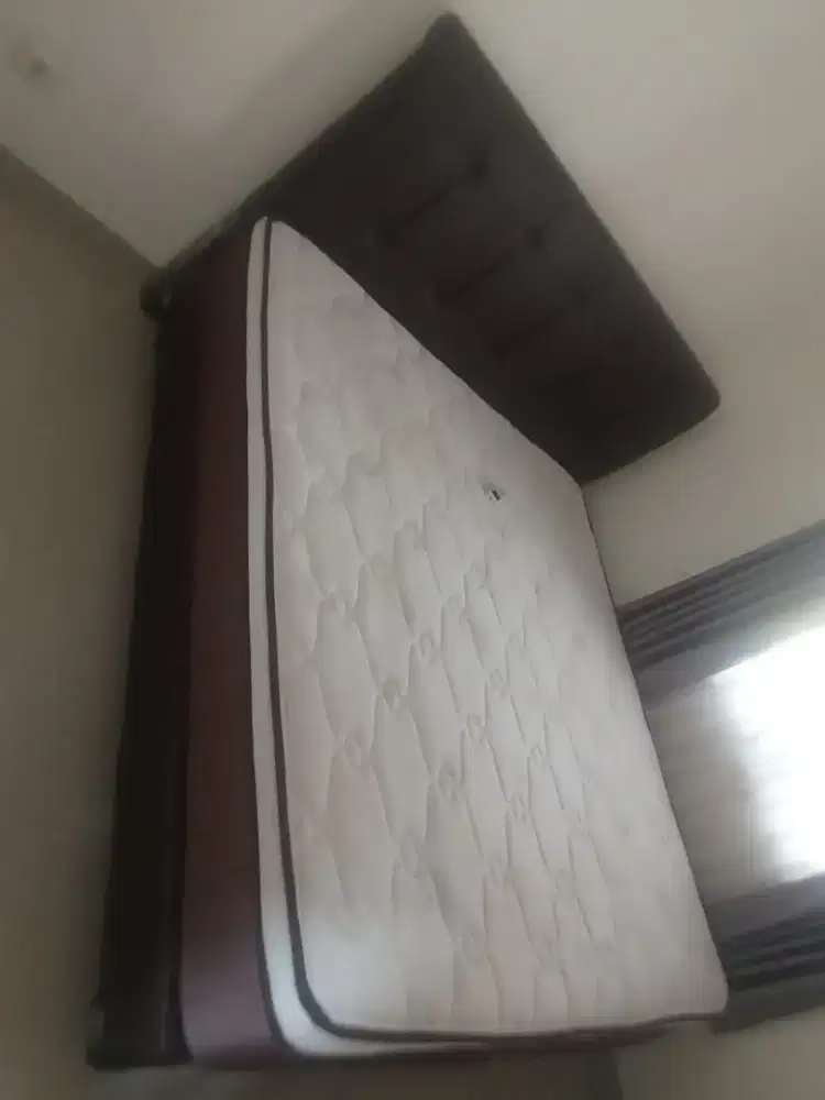 DiJual Tempat Tidur Spingbed Dan Sofa