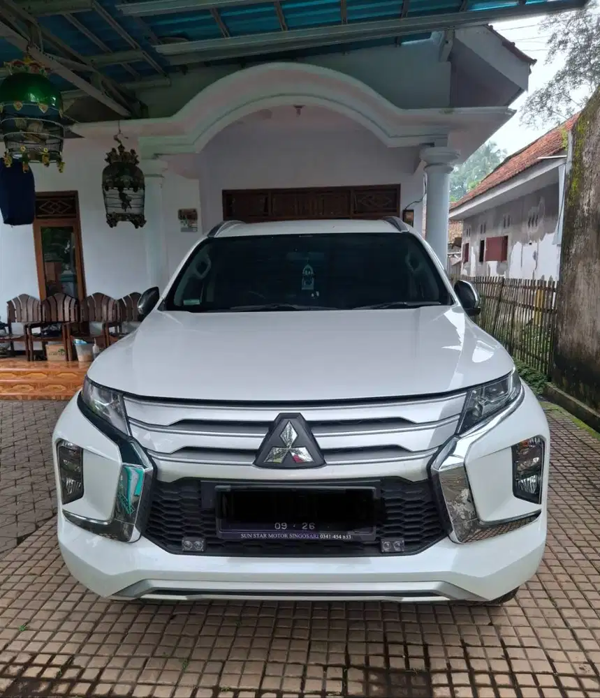 Mitsubishi Pajero Sport Exceed 2023 A/T Putih