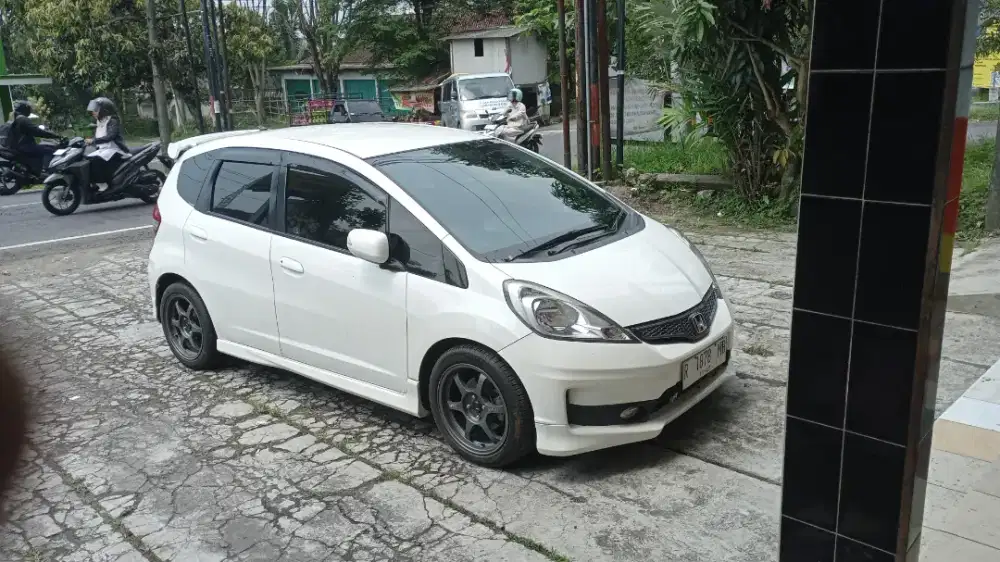 Jazz RS 2012 Manual plat R
