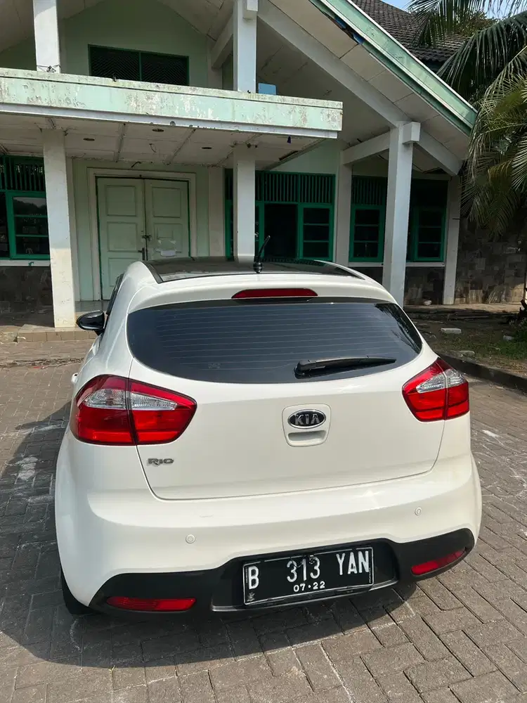 Kia Rio 2012 Bensin