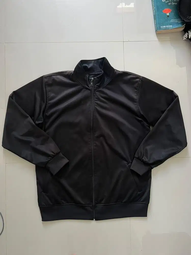 Jaket motor hitam