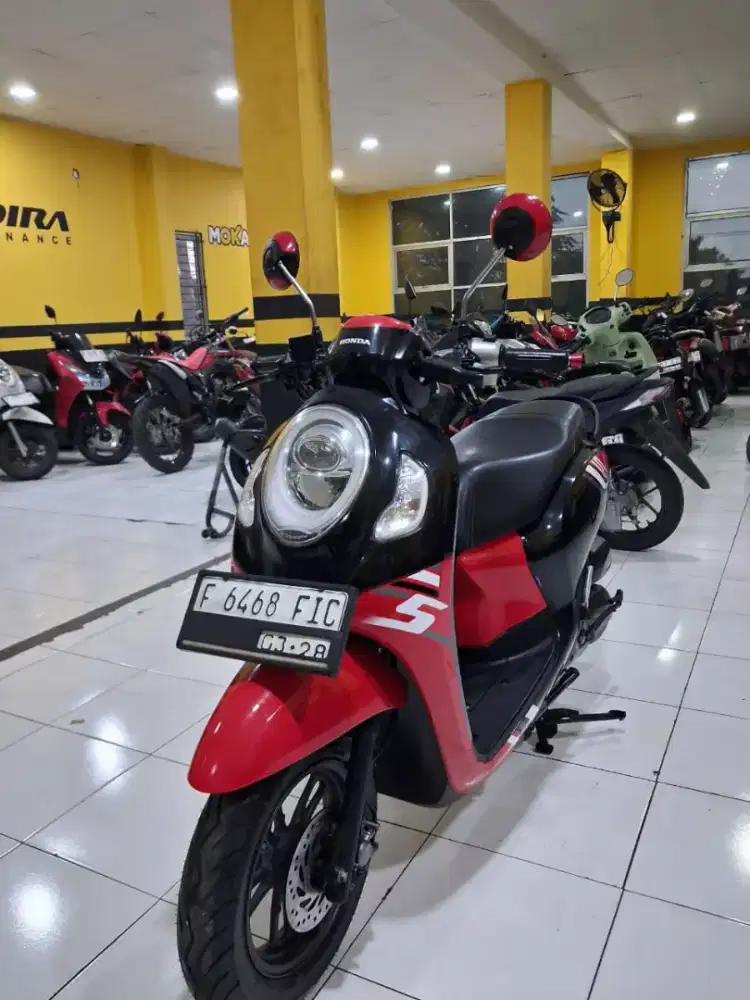 Di jual murah Honda Scoopy pesion 2023