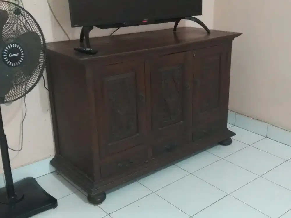 DIJUAL CEPAT MEJA TV KAYU JATI