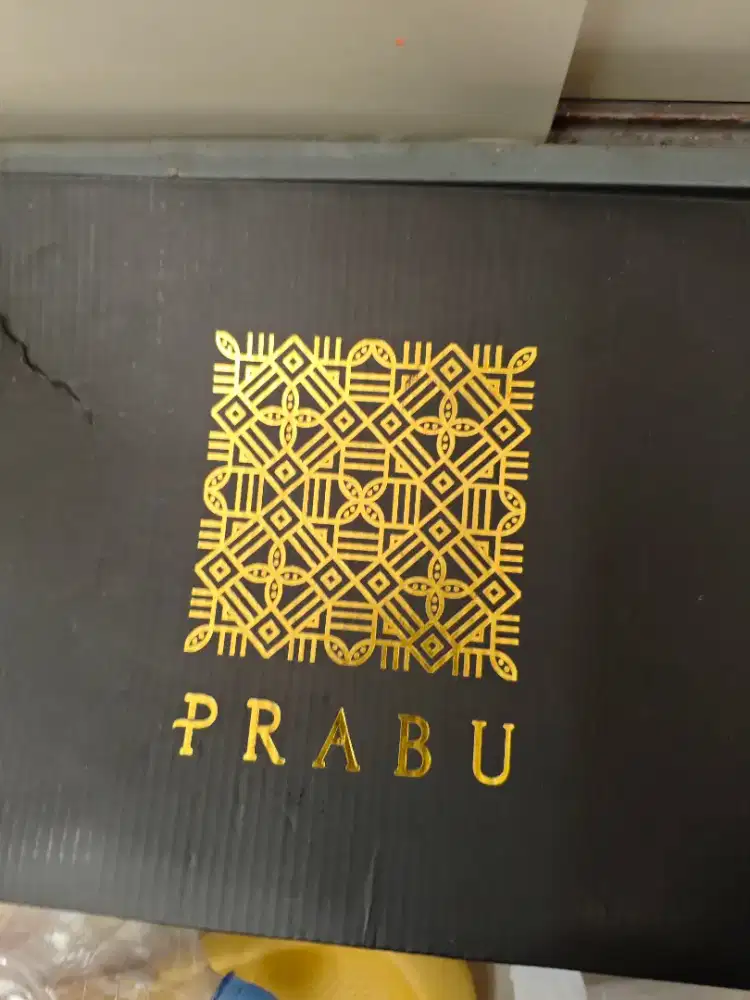 sepatu prabu ukuran 42 rudi hitam jual karena kebesaran kulit asli