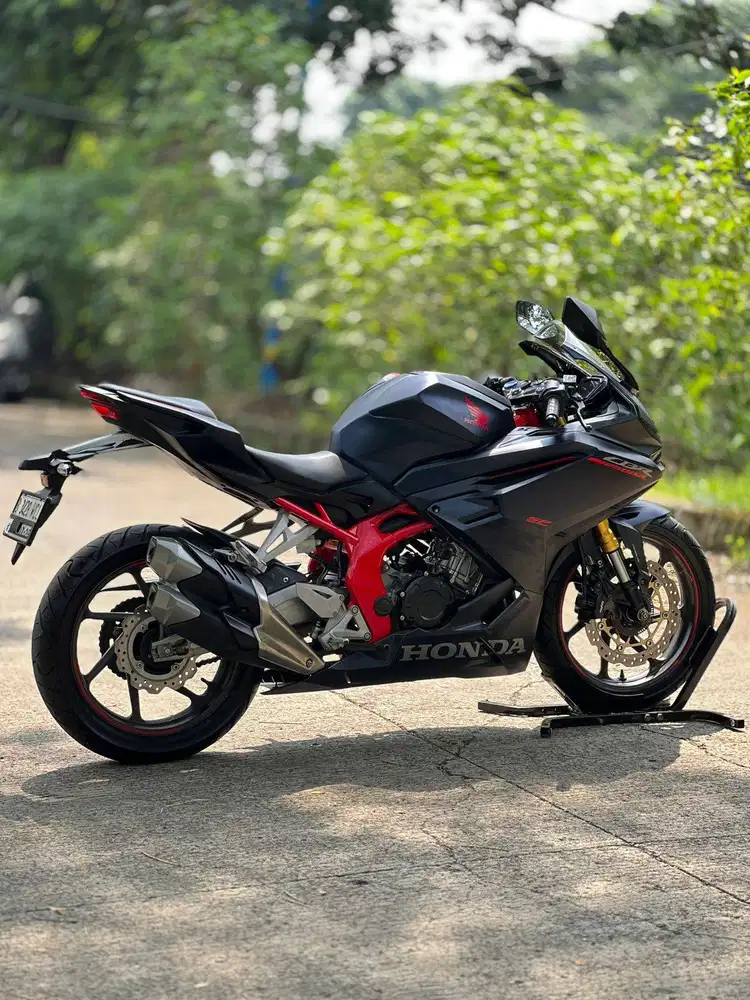 KM 7K AJA! HONDA NEW CBR250RR ABS SP BIRU 2023 PAJAK PANJANG NO MINUS