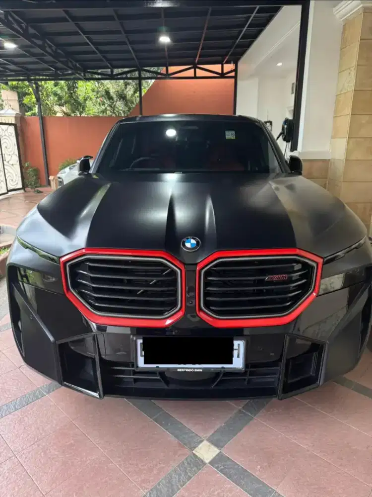 BMW XM Lebel Red AT limed edition