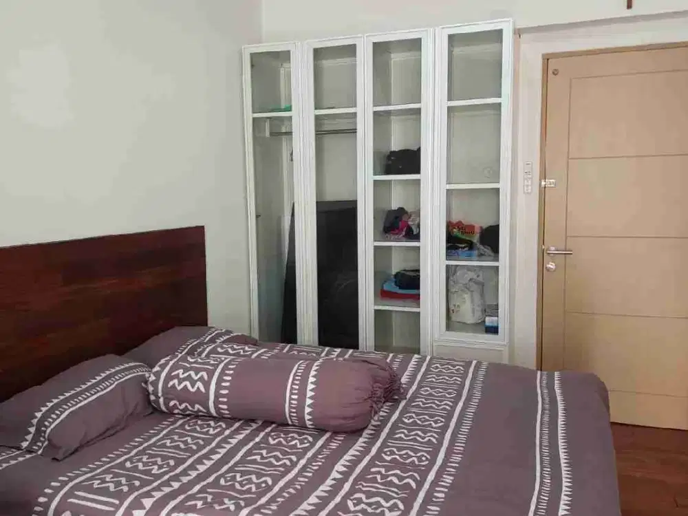 Educity Stanford lantai rendah tipe studio furnish dekat ITS, WM, Pakuwon City