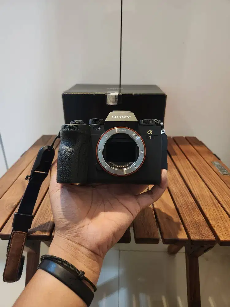 Sony A1 (Alpha 1) Body Only Like New - SC Sangat Rendah 3.234