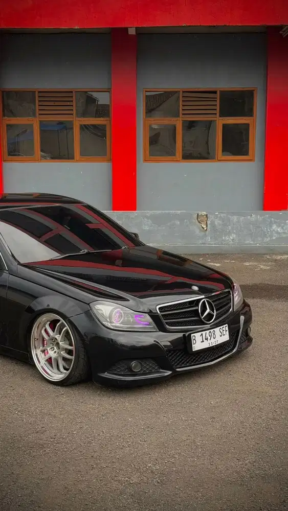 Mercedes-Benz C200 2013 Bensin