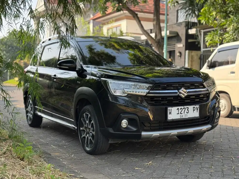 XL7 Zeta Matic AT Suzuki 2022 Ertiga Plat Baru Istimewa