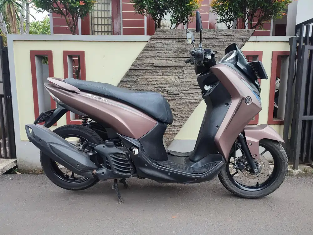 YAMAHA LEXI 125 KEYLESS TAHUN 2018