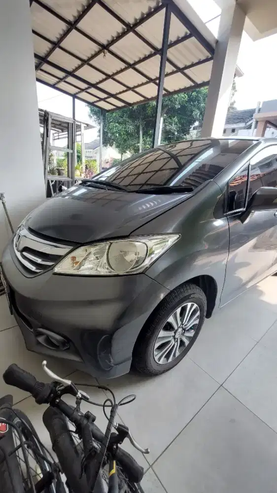 Honda Freed SD 2015 1.5 AT Grey