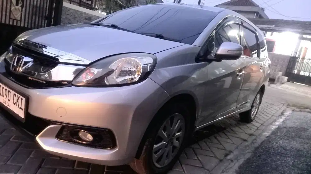 Honda Mobilio (2014) E CVT, Mulus dan terawat