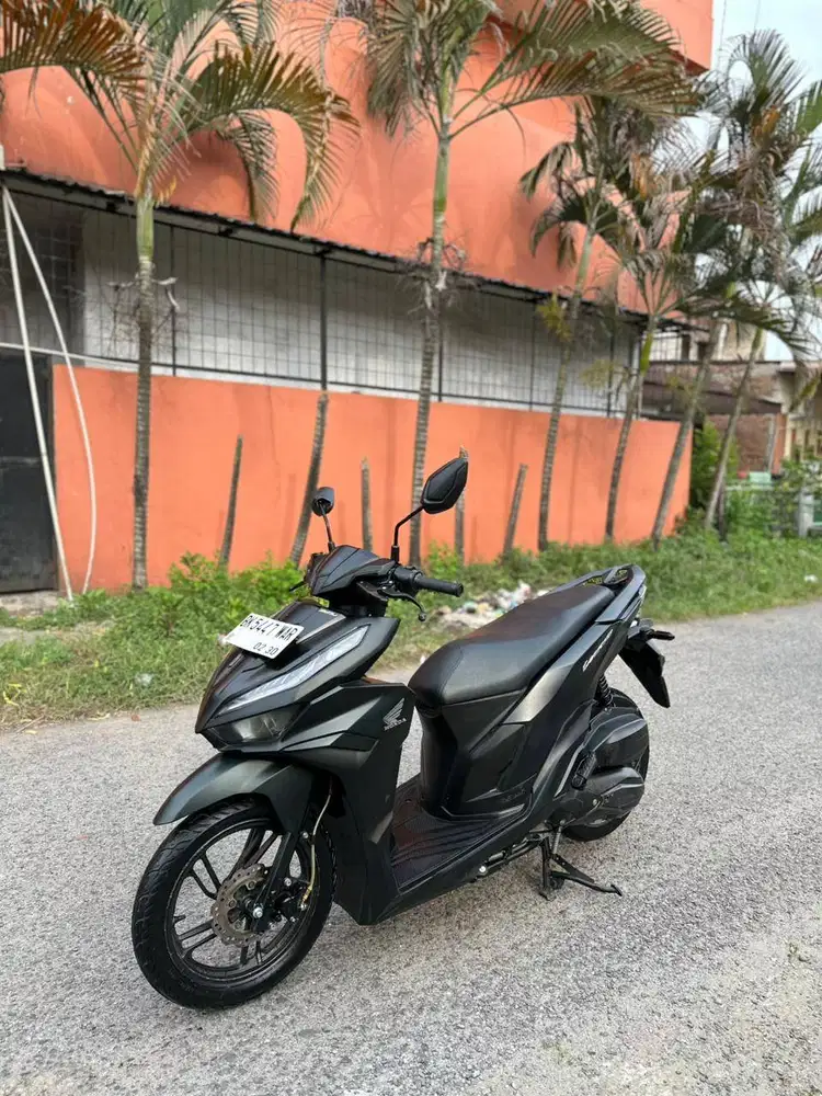 Honda Vario 125 CBS ISS Tahun 2025