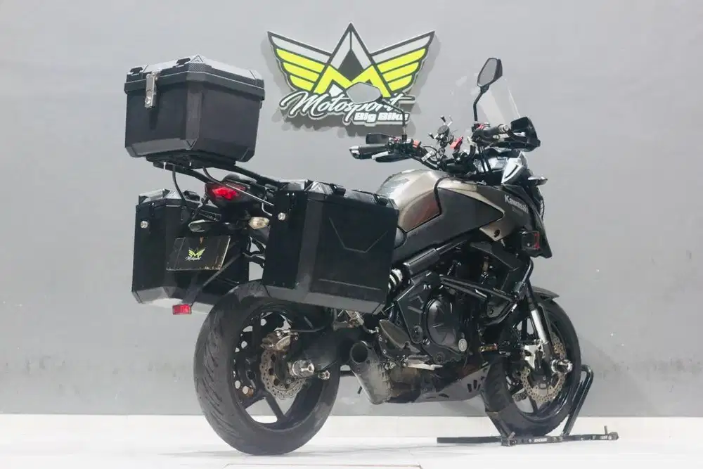 Kawasaki versys 650 like new cocok buat yang hobi turing jauh