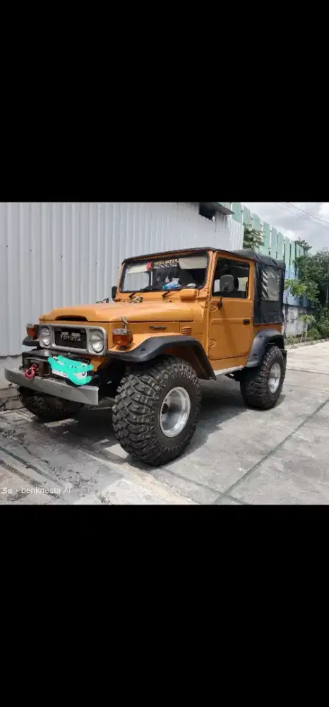 TOYOTA HARDTOP FJ40
