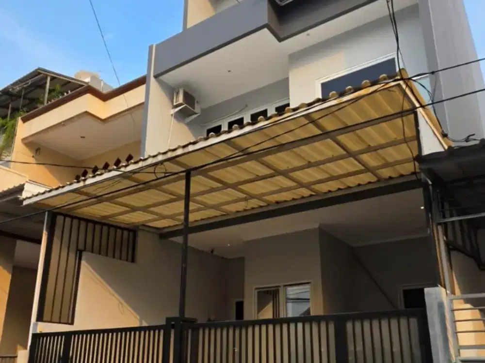 jual rumah bagus 3 lantai di sunter