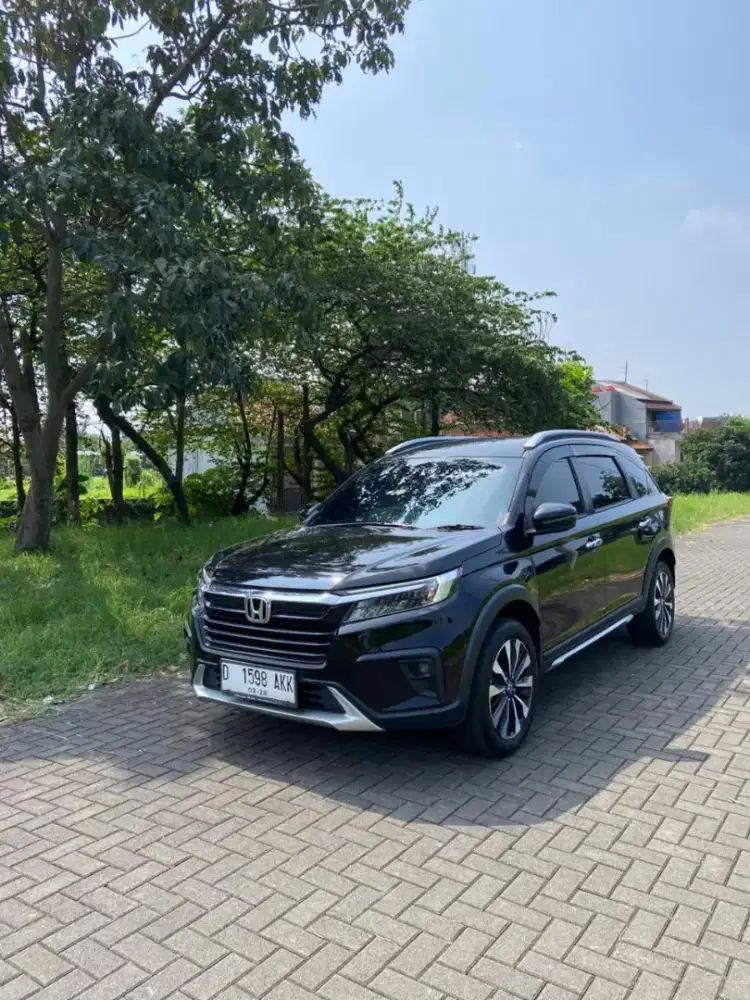 Honda BR-V 1.5L Prestige CVT 2023 Hitam