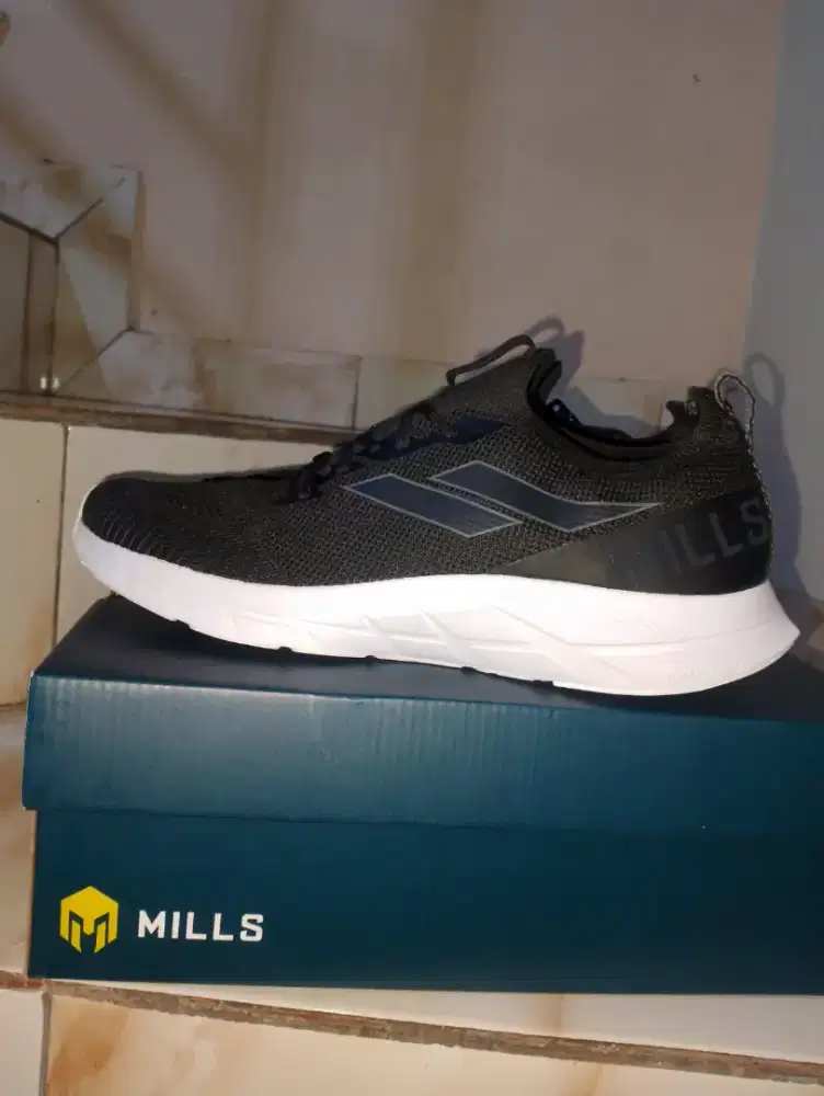 SEPATU RUNNING MILL TREXIMO ENERLITE