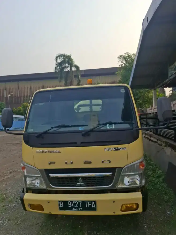 Mitsubishi vacuum truck 4000 lt