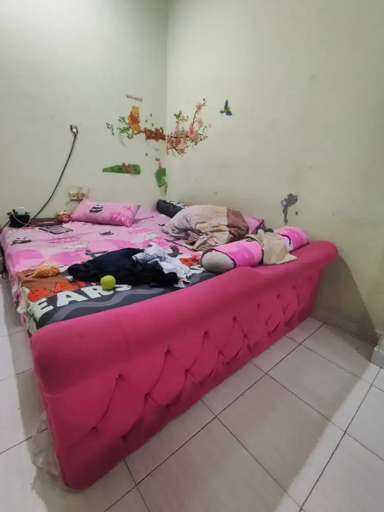 Divan/Difan Kasur Sandaran Jaguar Double Sandaran Bahan Bludru