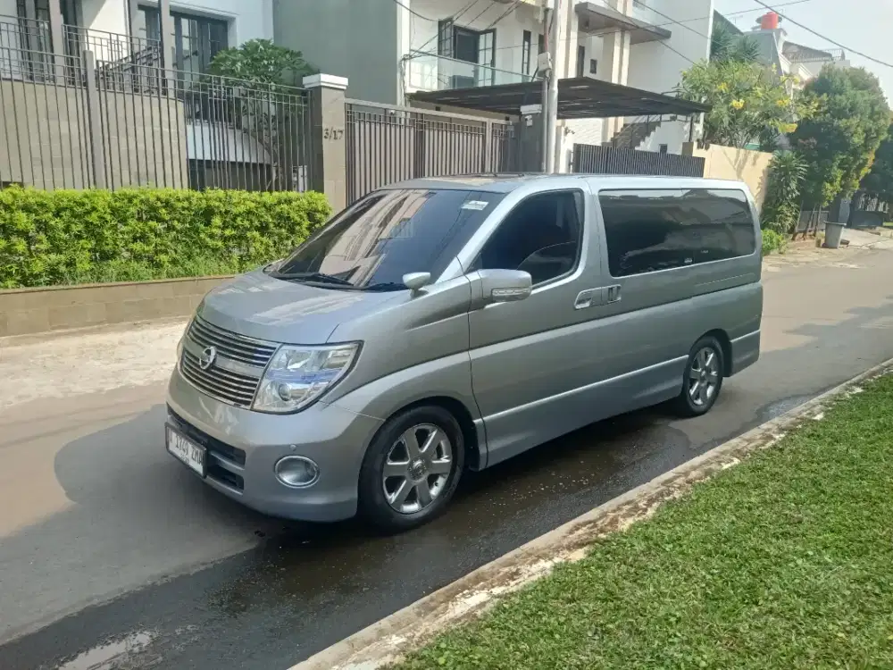 Nisan Elgrand HWS th 2008 original istimewa gress