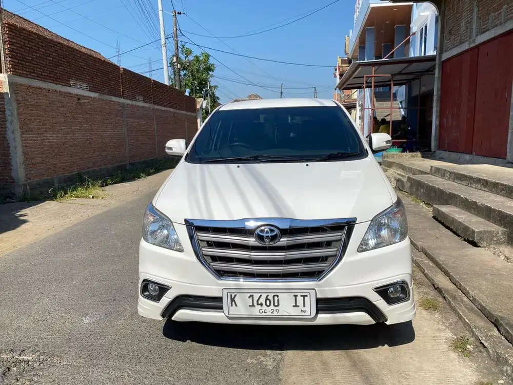Innova Barong G luxury 2014