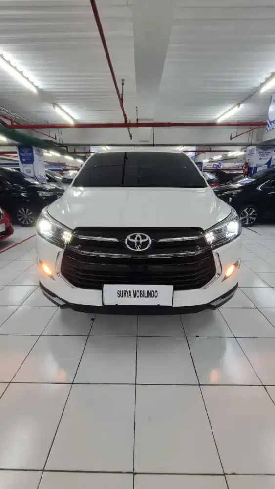 Toyota Innova Venturer Diesel AT 2019