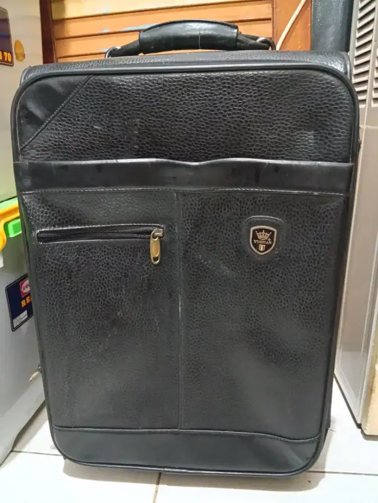Di jual Koper Kulit model klasik Yuguan Italia
20 In