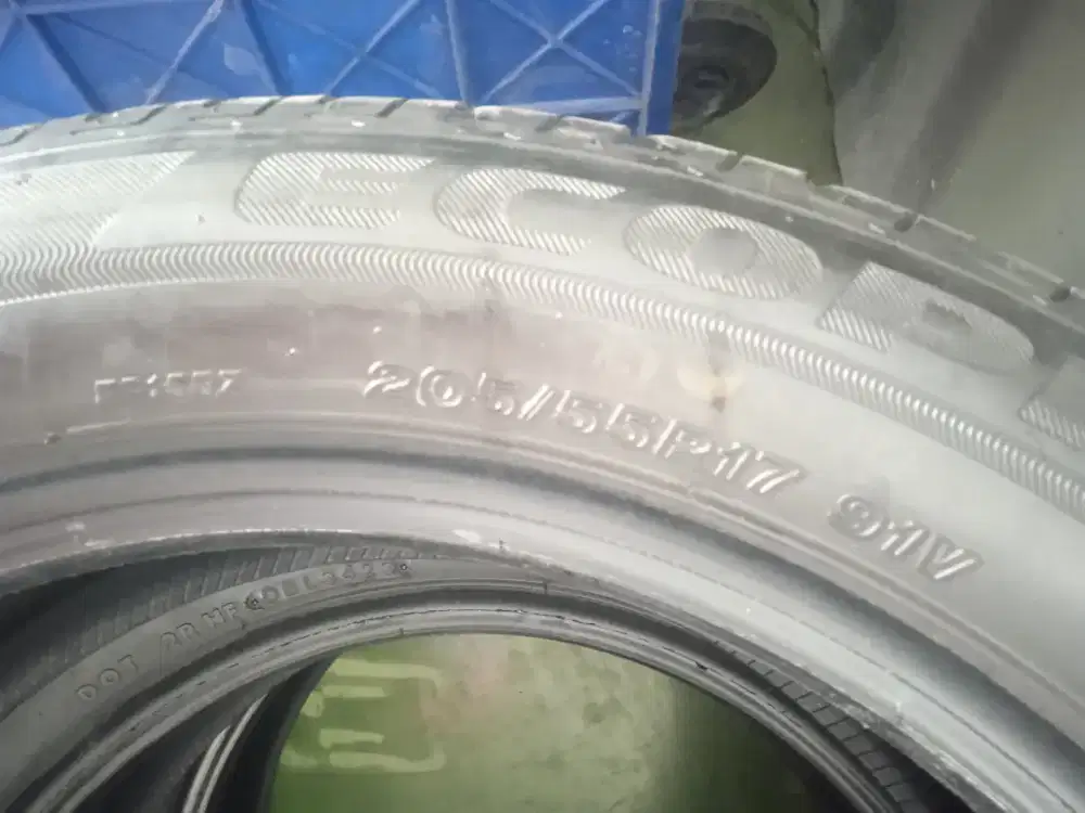 Brigestone ecopia 205/55 17