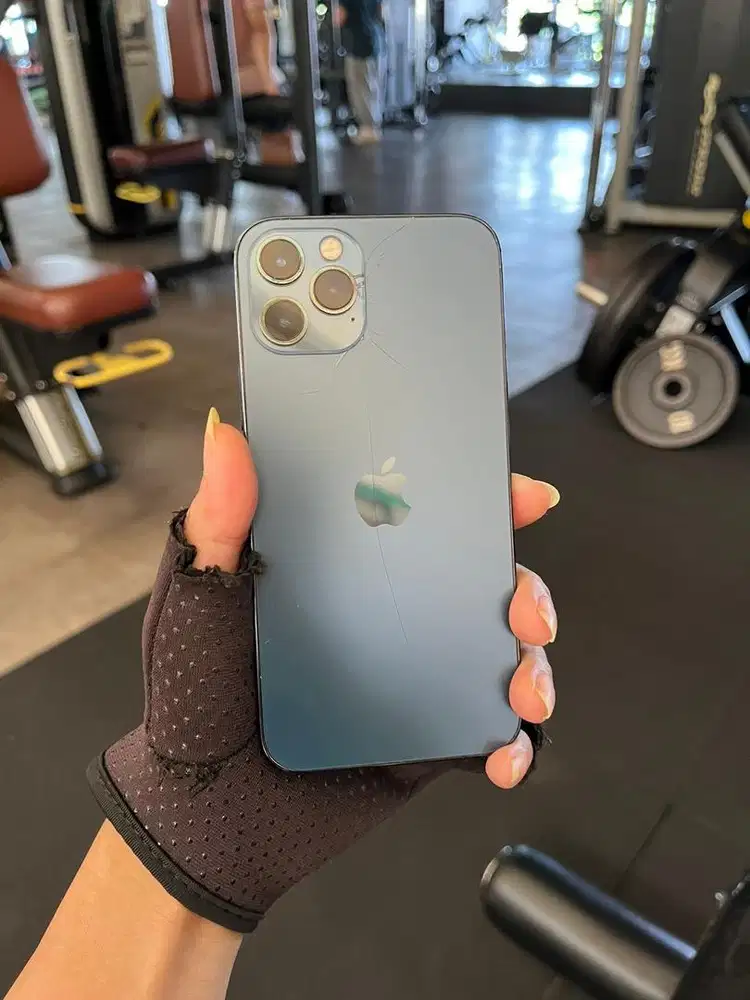 Dijual iPhone 12 Pro 128gb sinyal all operator