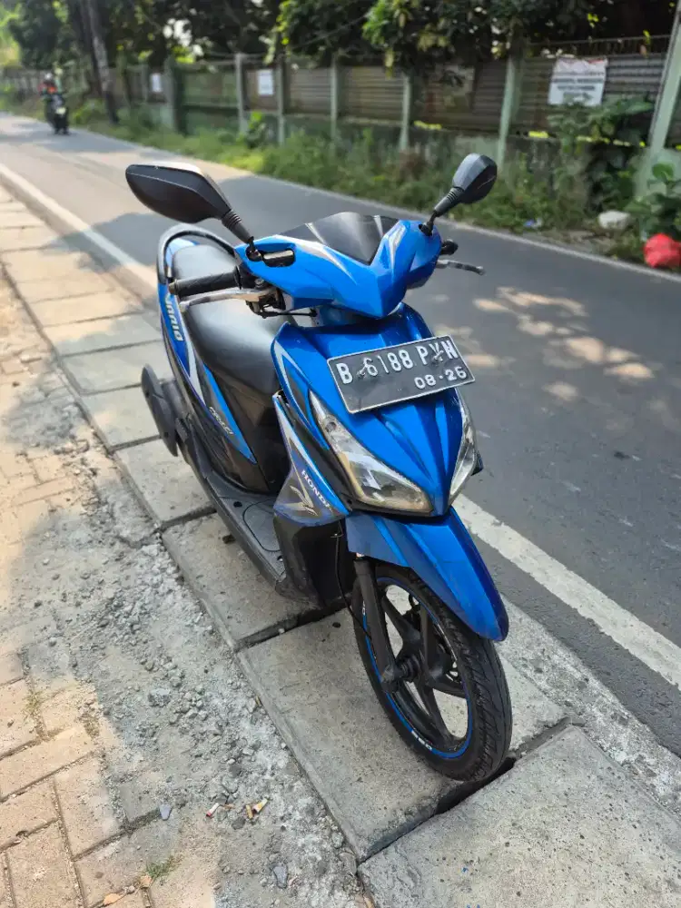 Dijual Honda Vario Agnes tahun 2014
