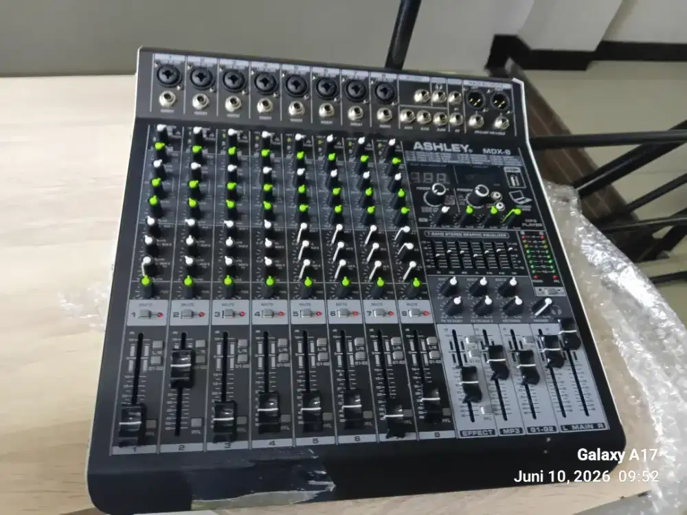 YAMAHA STAGEPAS 1K mk11