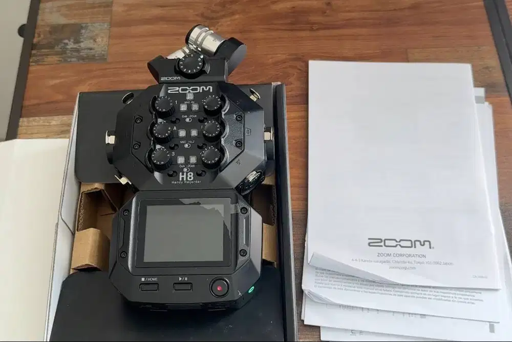 Zoom H8 8-Track Handy Recorder Fullset Original