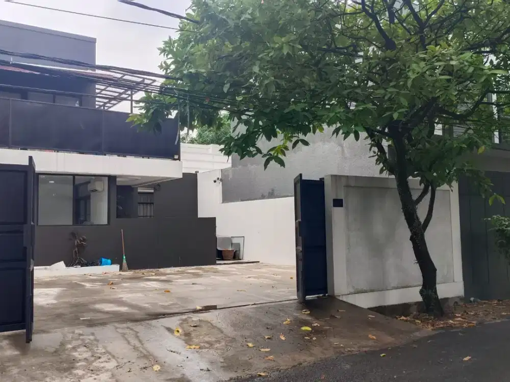 Disewakan rumah kantor lokasi Strategis, tenang  di  Pesanggrahan, Bintaro,Jakarta Selatan