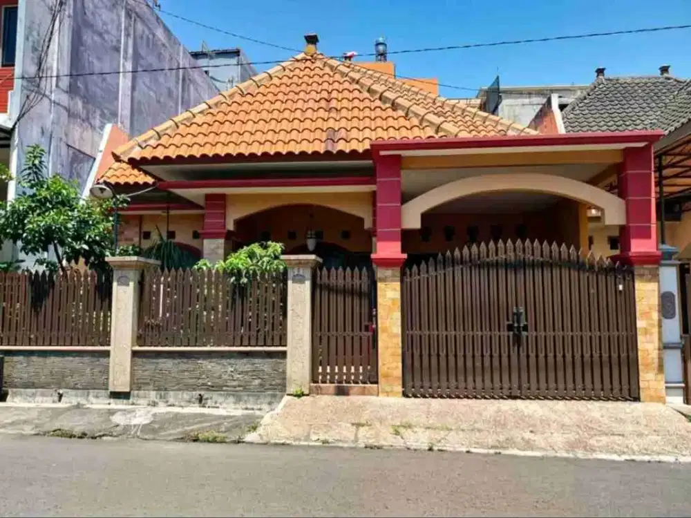 RUMAH DEKAT KAMPUS UNIBRAW POLINEMA SUHAT KOTA MALANG