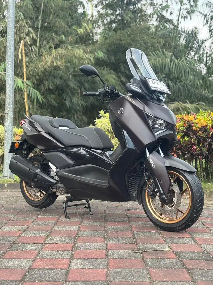 Yamaha XMax 250 ABS Techmax 2025 Magma Black Koko Motor