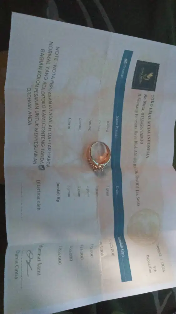 Jual barang siapa tau laku