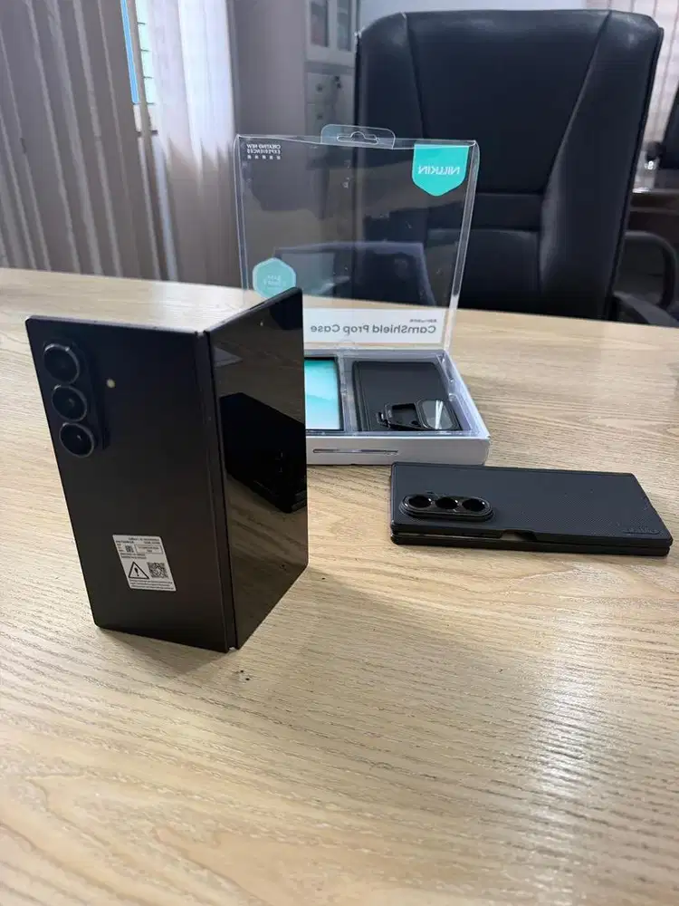 Samsung Z Fold 7 , Black , 512gb