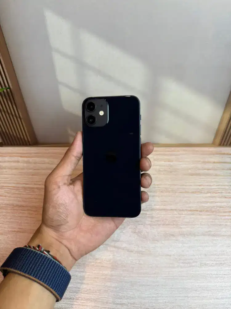Iphone 12 mini black